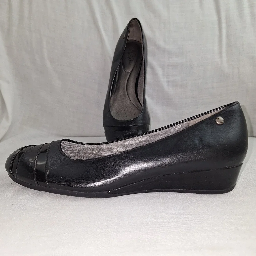 LifeStride Black 8M Wedge Faris Women 74063S Soft System Dreams Low Wedge
